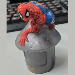 蜘蛛人搪膠噴水玩具